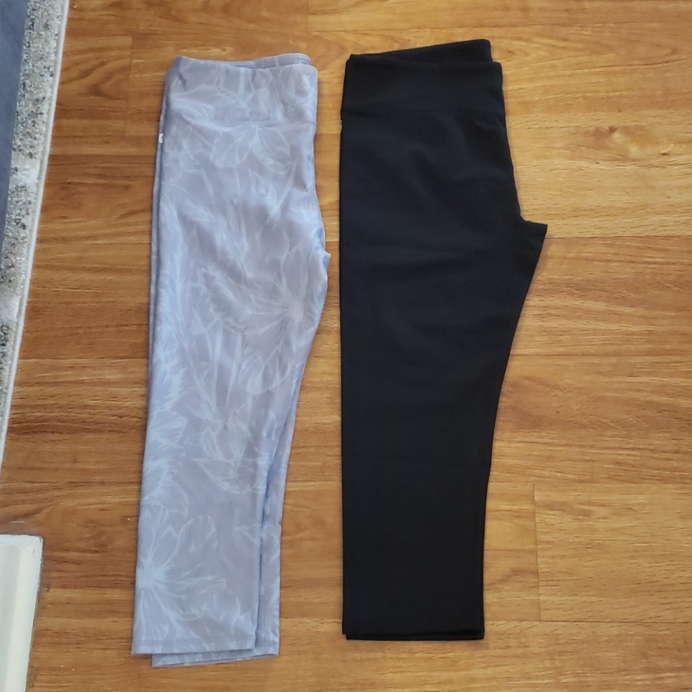 Fabletics capris!!